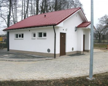 Budynek oczyszalni ścieków w Różańsku